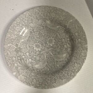 Elegant Gray Floral Dinner Plate